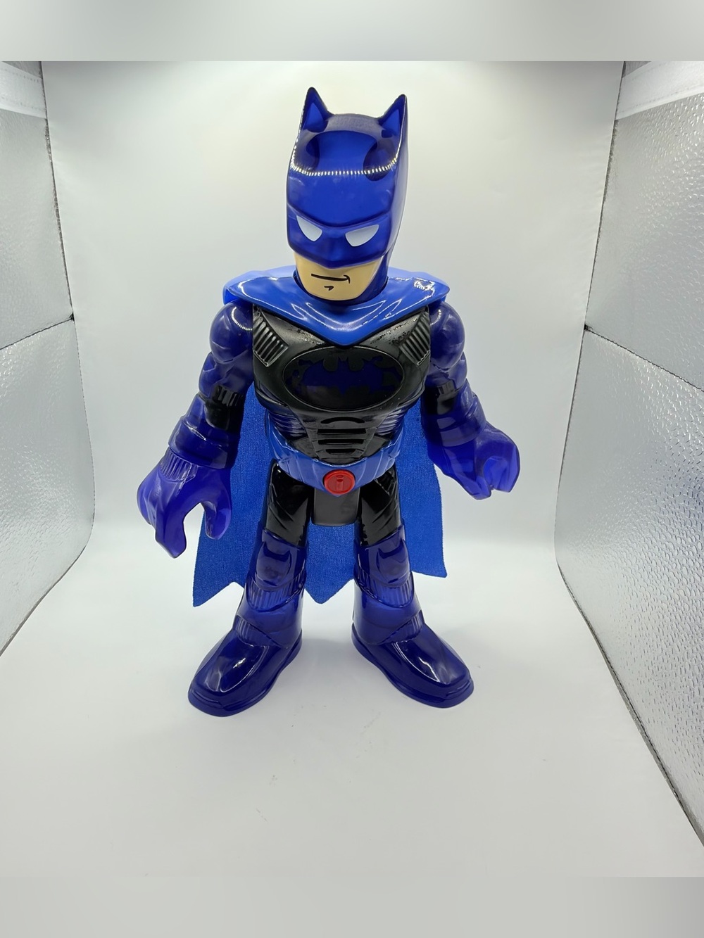 Fisher Price DC Super Friends Bat-Tech Batman Jumbo 10" Talking Figure Superhero